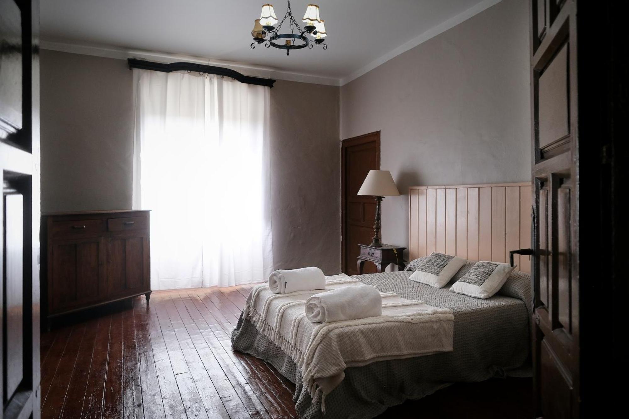 Casa Rural Palacio Conde De Aldana Con Piscina Entre Encinares Y Dehesas Terradillos Dış mekan fotoğraf
